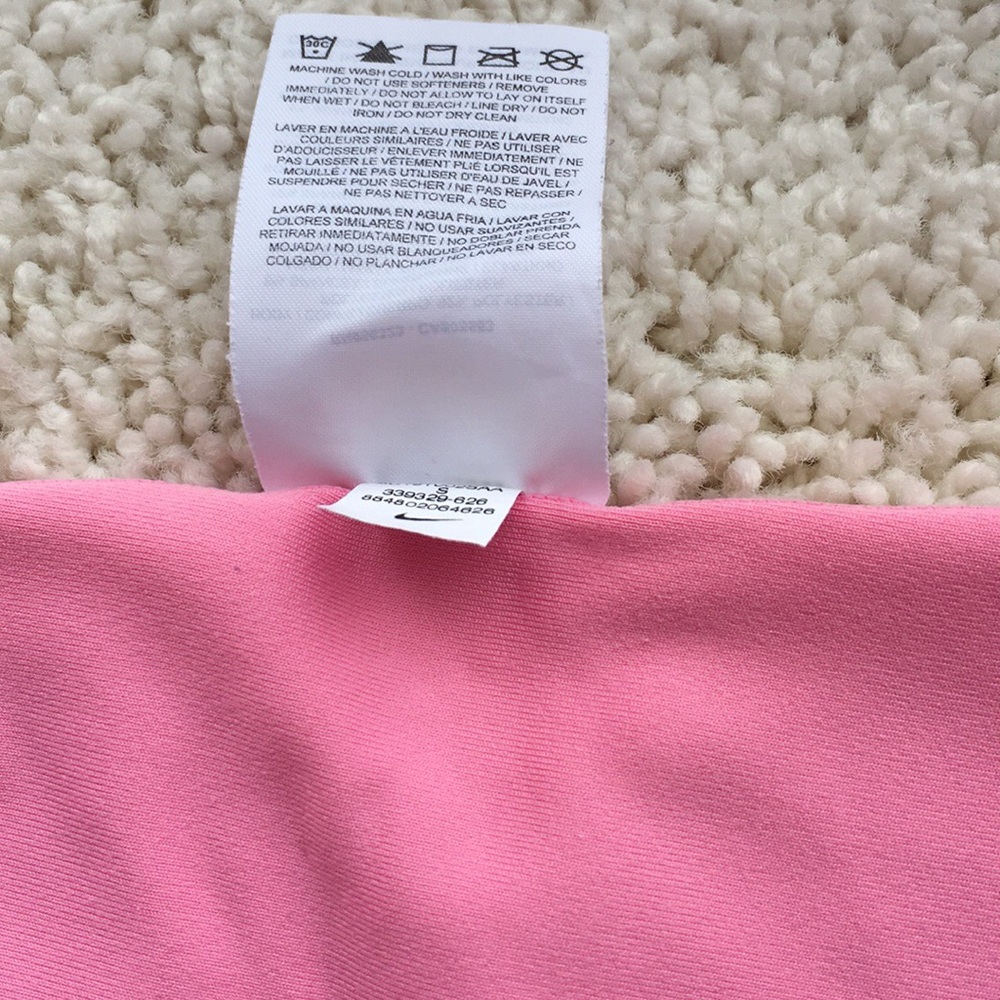 Pink Nike Women tank - Picture 6 of 6
